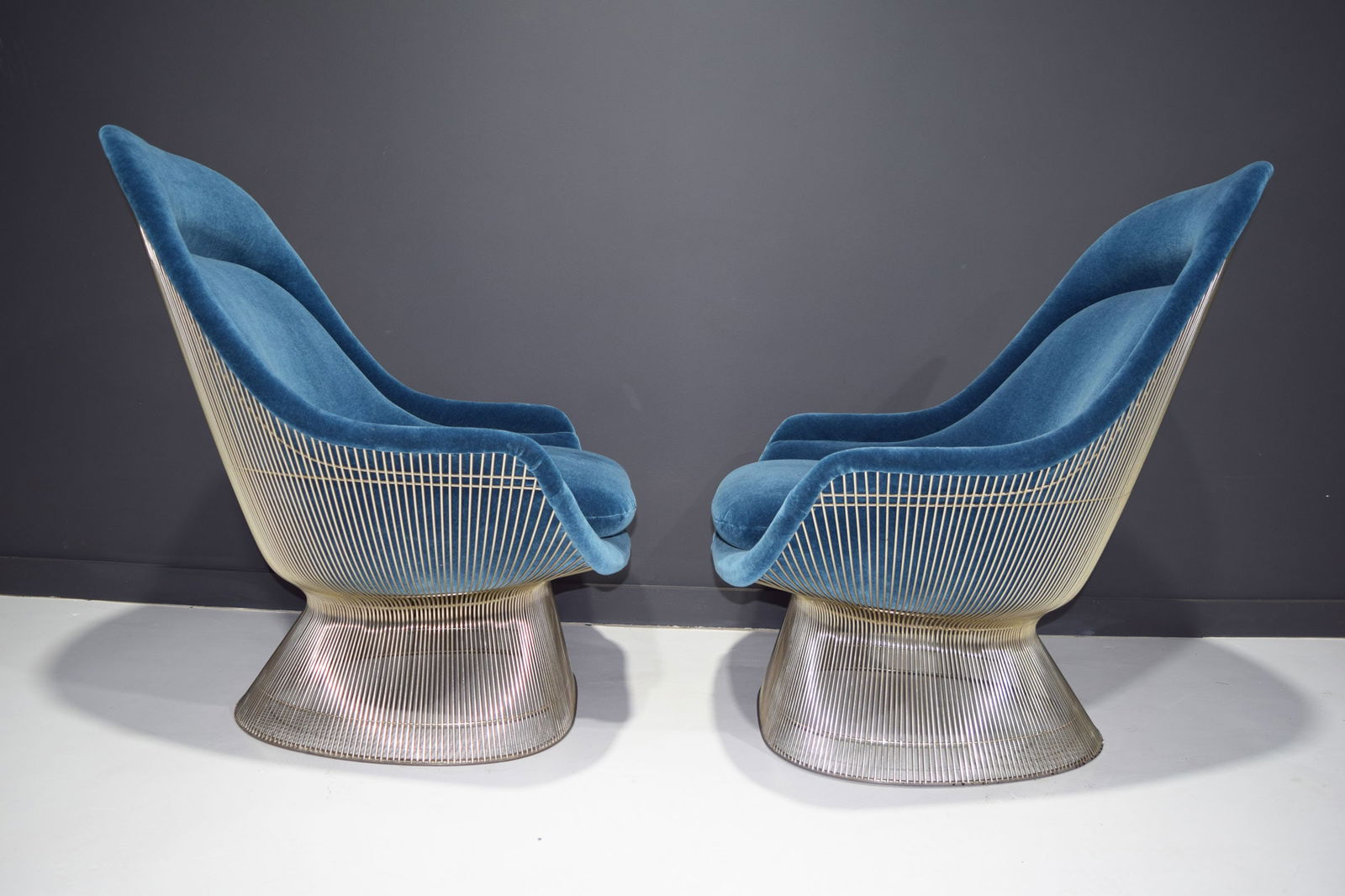 Pair of Warren Platner for Knoll Easy Chairs in Blue Mohair - 2