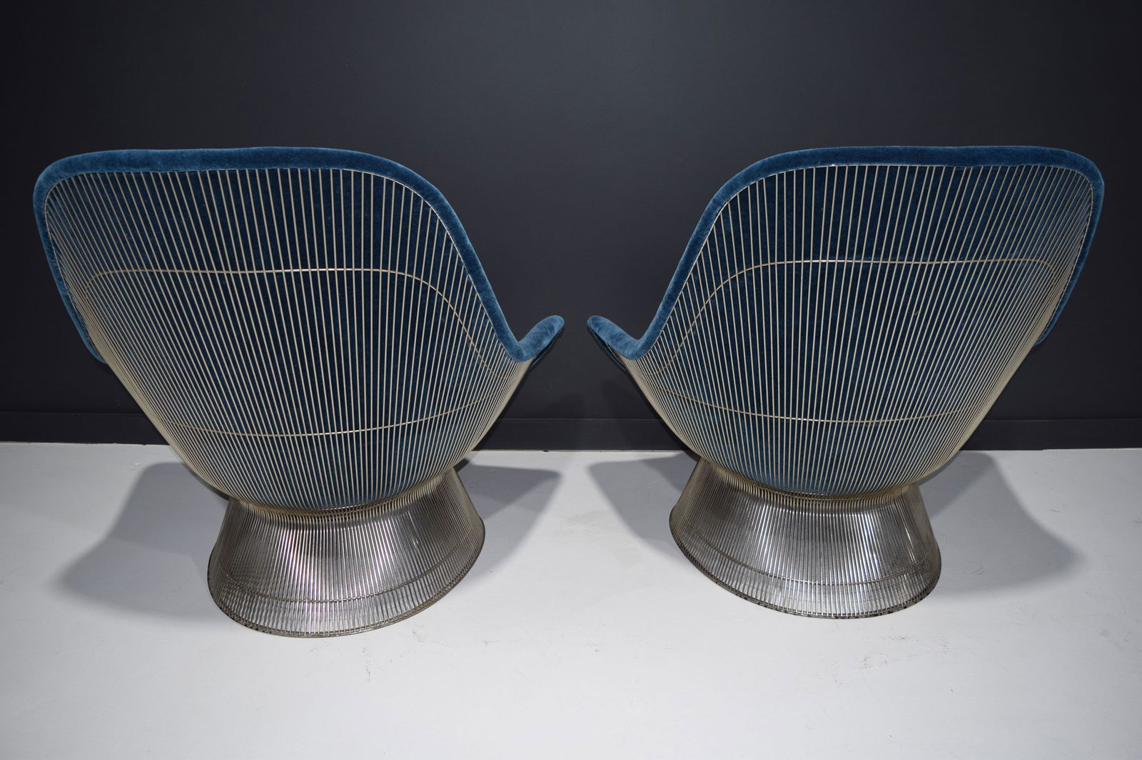 Pair of Warren Platner for Knoll Easy Chairs in Blue Mohair - 3