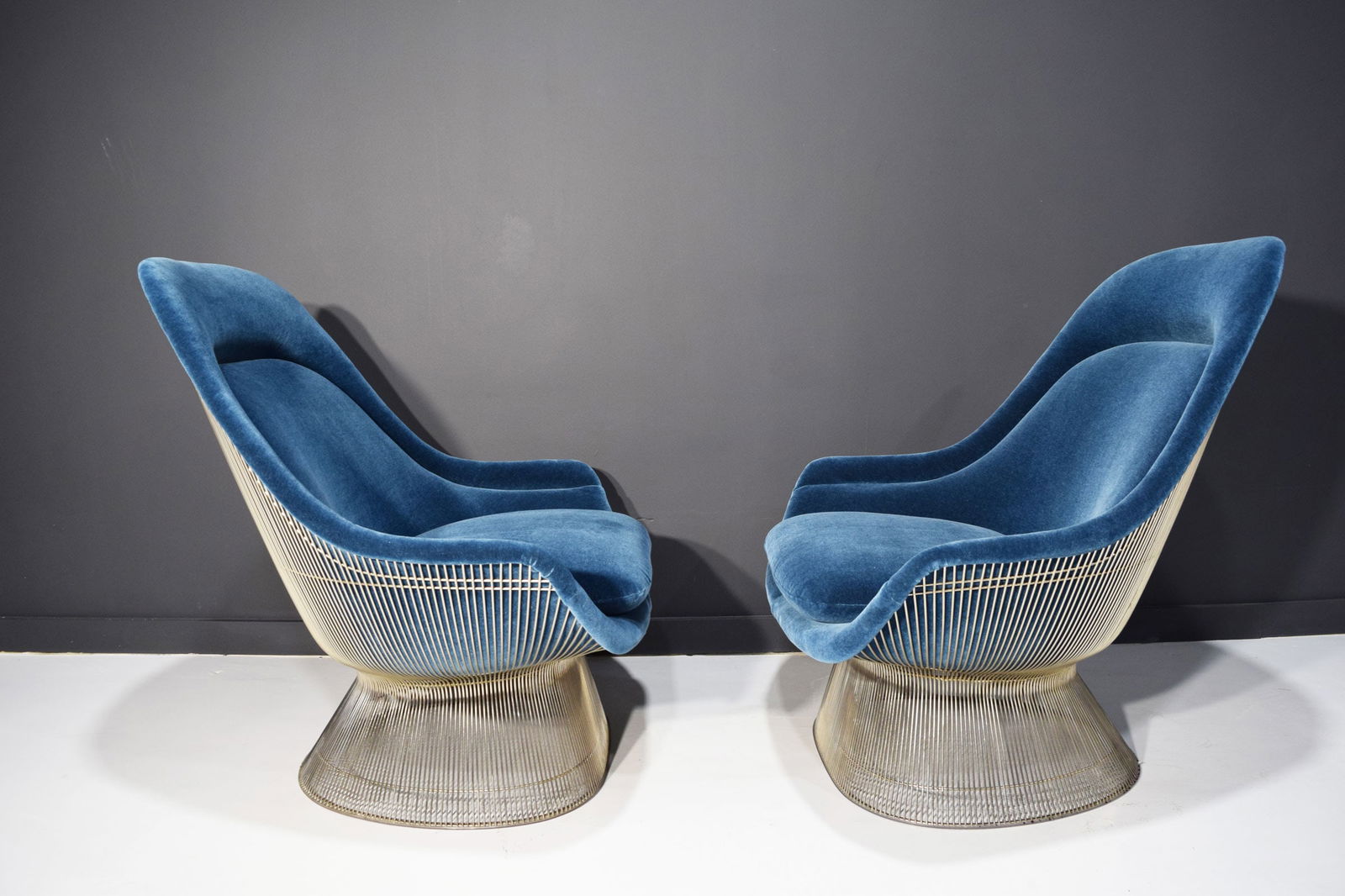 Pair of Warren Platner for Knoll Easy Chairs in Blue Mohair - 4