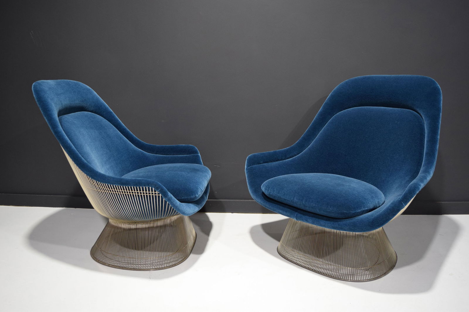 Pair of Warren Platner for Knoll Easy Chairs in Blue Mohair - 7