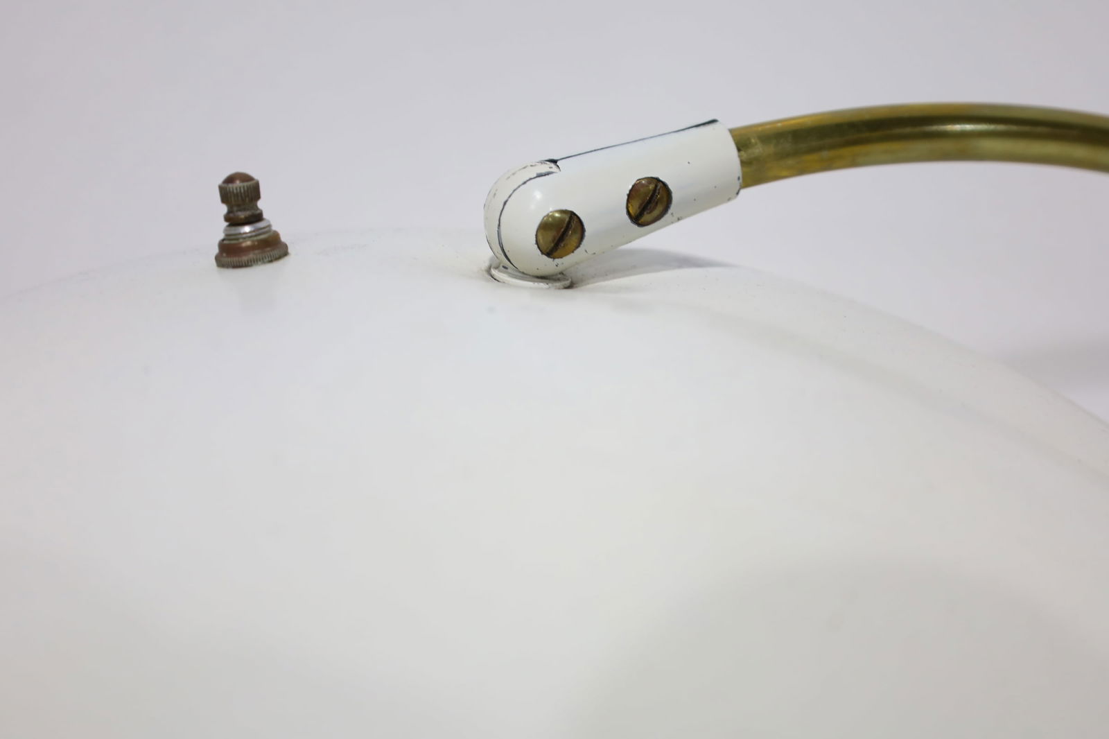 Gerald Thurston Lamp - 3