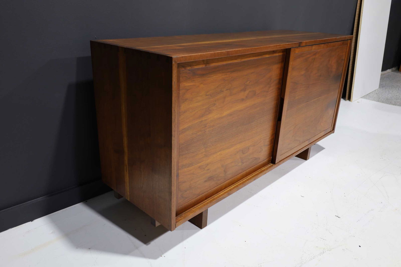 George Nakashima Walnut Sideboard, 1961 - 7