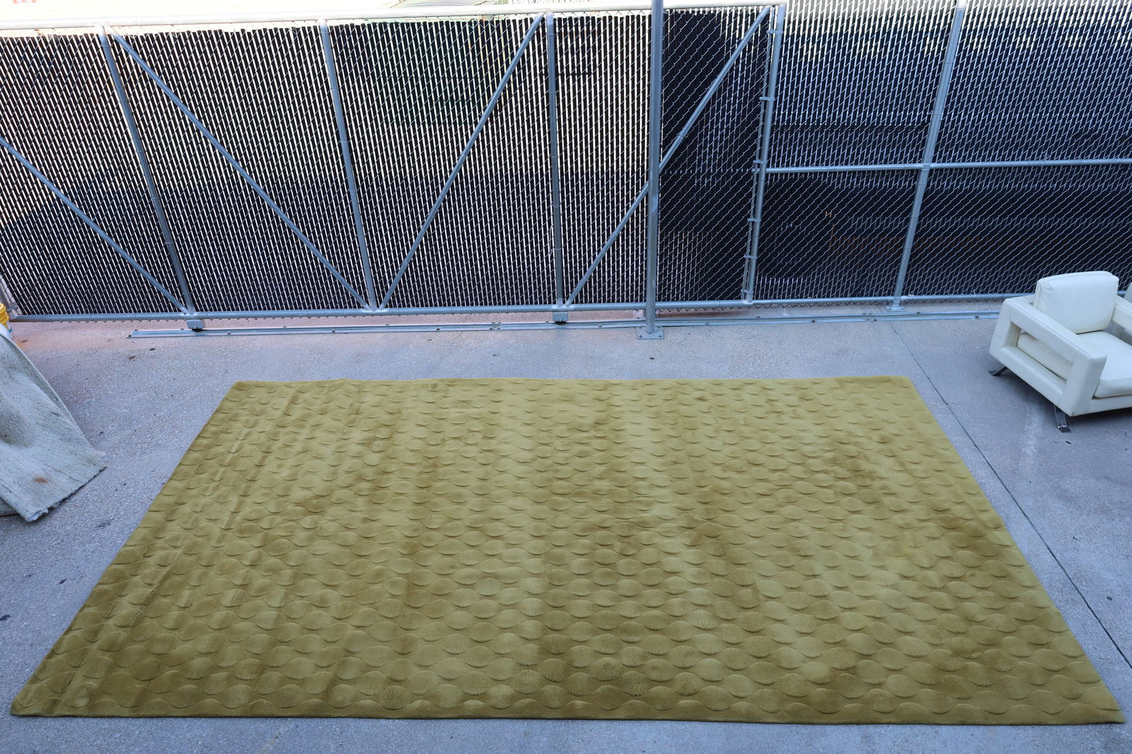 High Quality Carved Rug: Odegard or Edward Fields