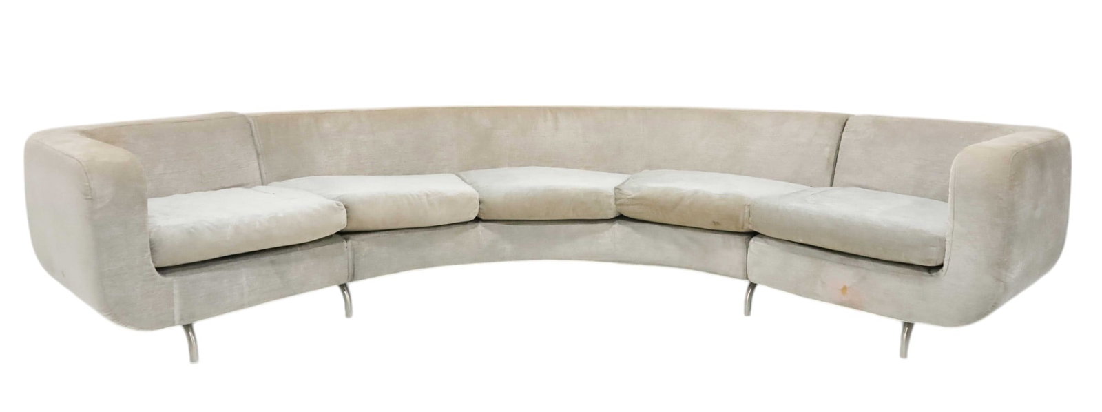 Minotti "Dubuffet" Sectional Sofa with Three Sections: Experience unparalleled luxury with the Minotti "Dubuffet" Sectional, an exceptional sofa designed by Rodolfo Dordoni. Crafted with meticulous attention to detail, this three-section masterpiece epito