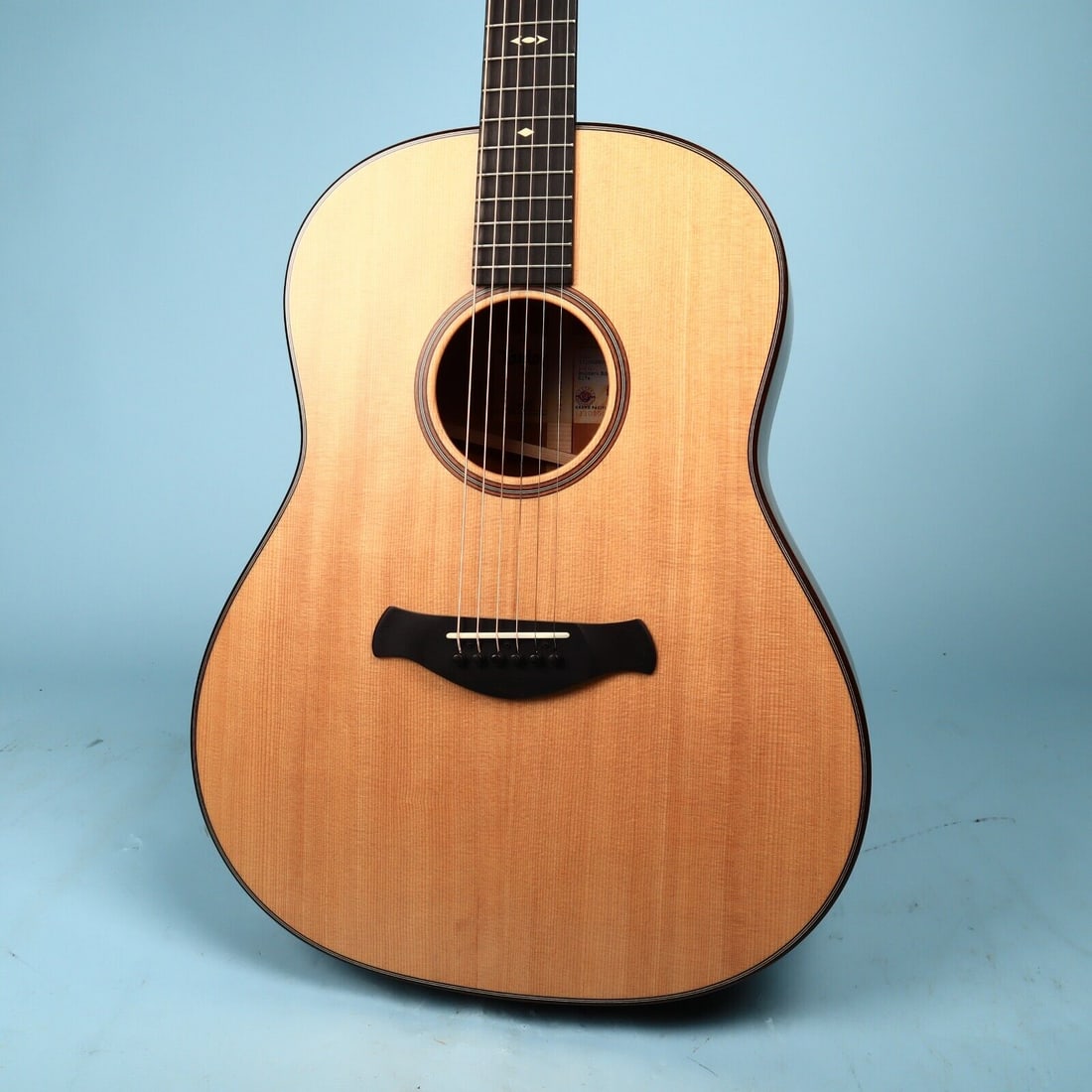 2019 Taylor Acoustic Builder's Edition 517e Guitar (1 of 20)