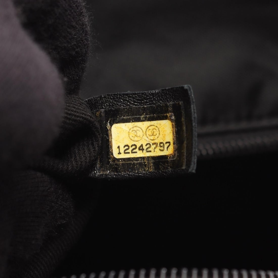 Chanel Unknown Handbag - 10