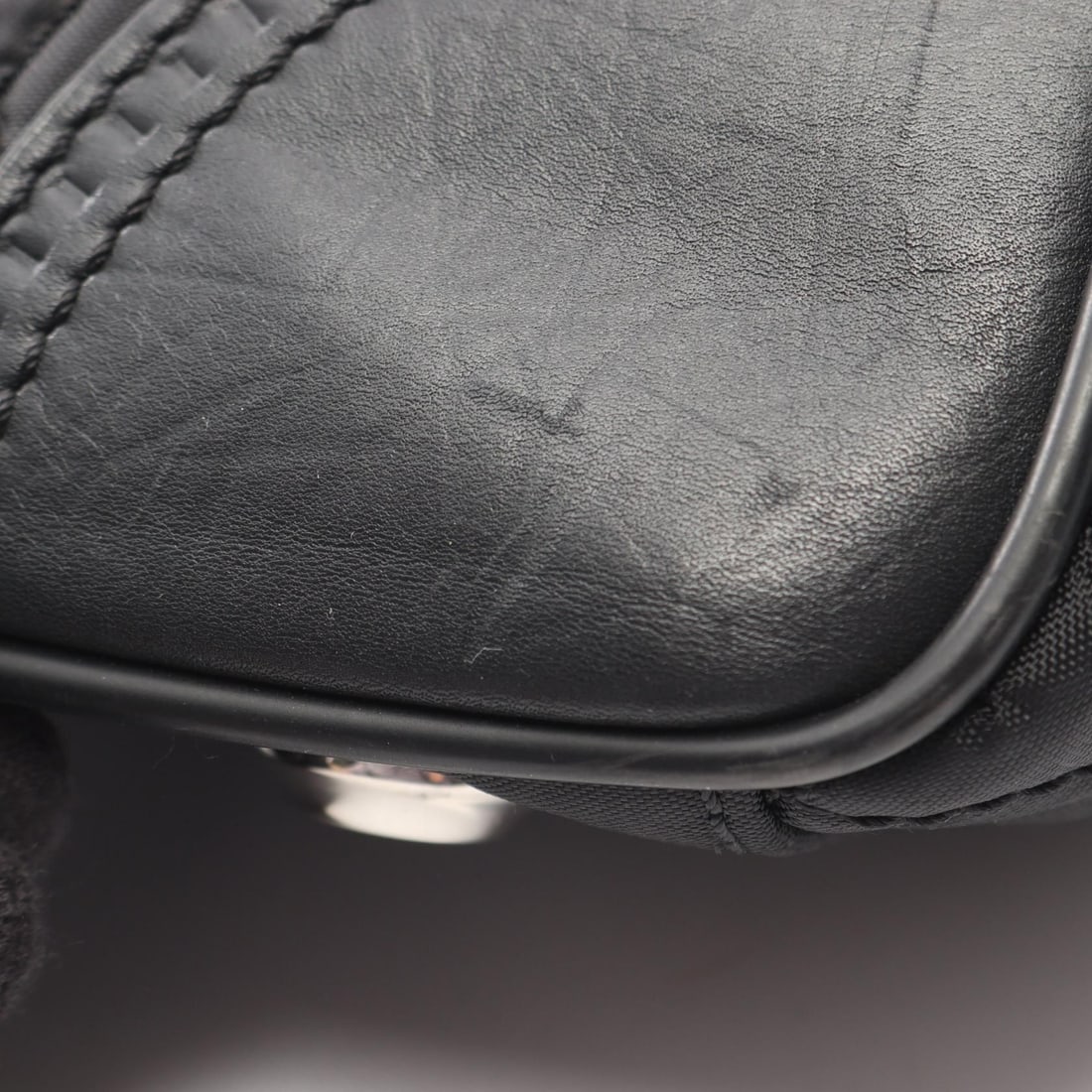 Chanel Unknown Handbag - 7
