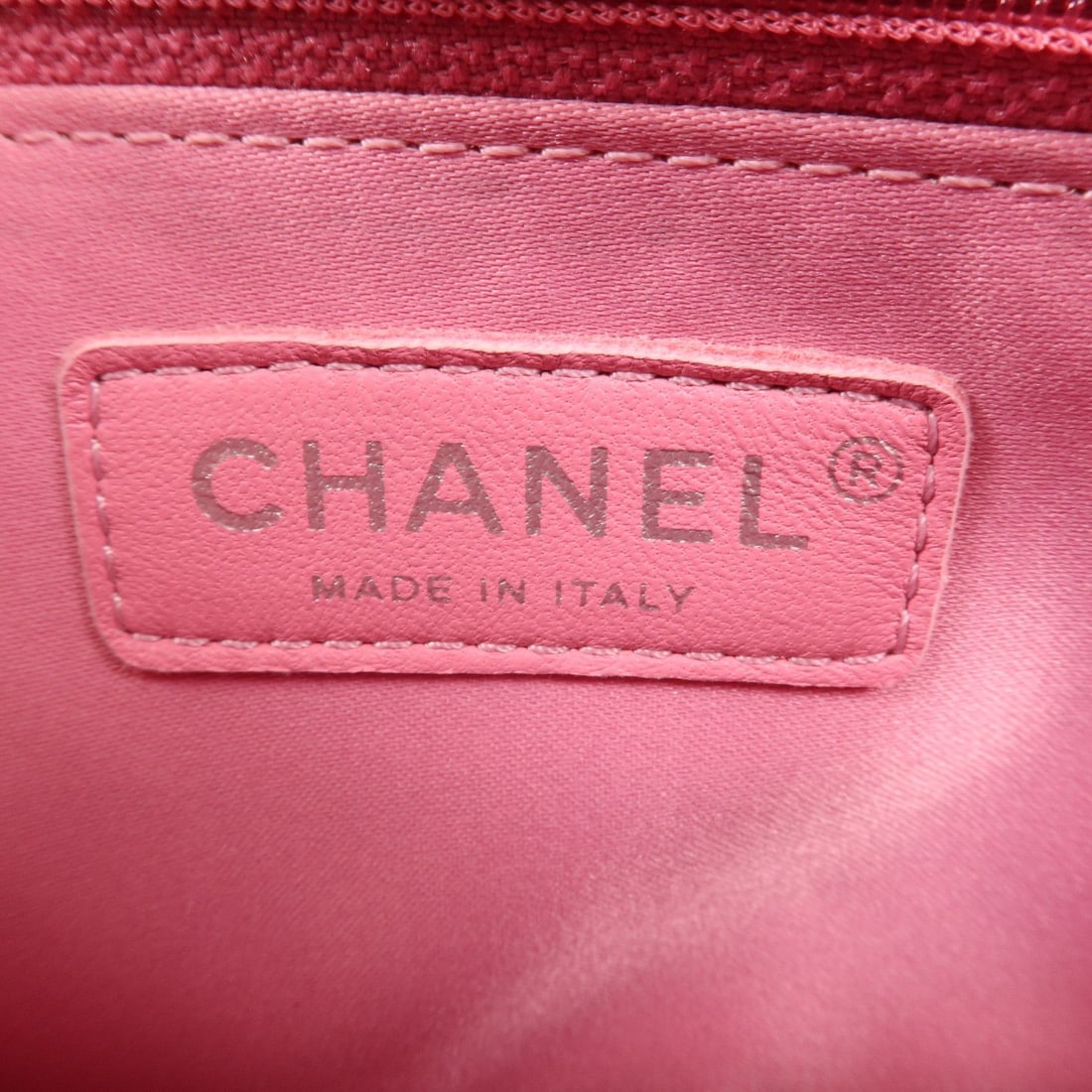 Chanel Pink Handbag - 9