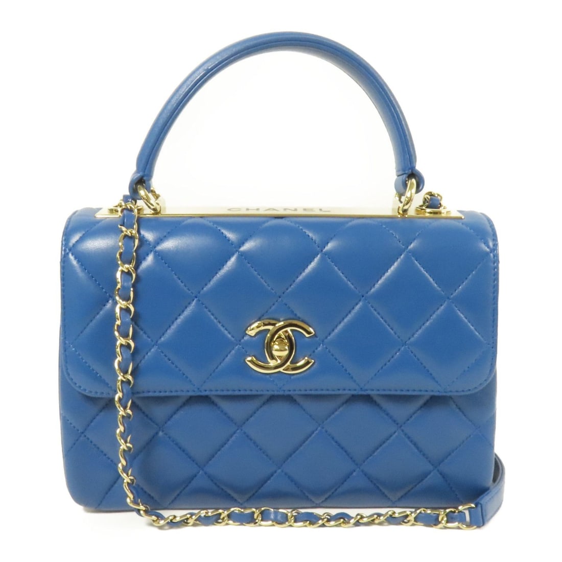 Chanel Blue Sheepskin, Lambskin Handbag: Chanel Blue Sheepskin Leather 2 Way Shoulder Bag with turn lock, multiple open pockets, and zip pocket. Handle length is adjustable from 28cm to 102cm. Good condition.