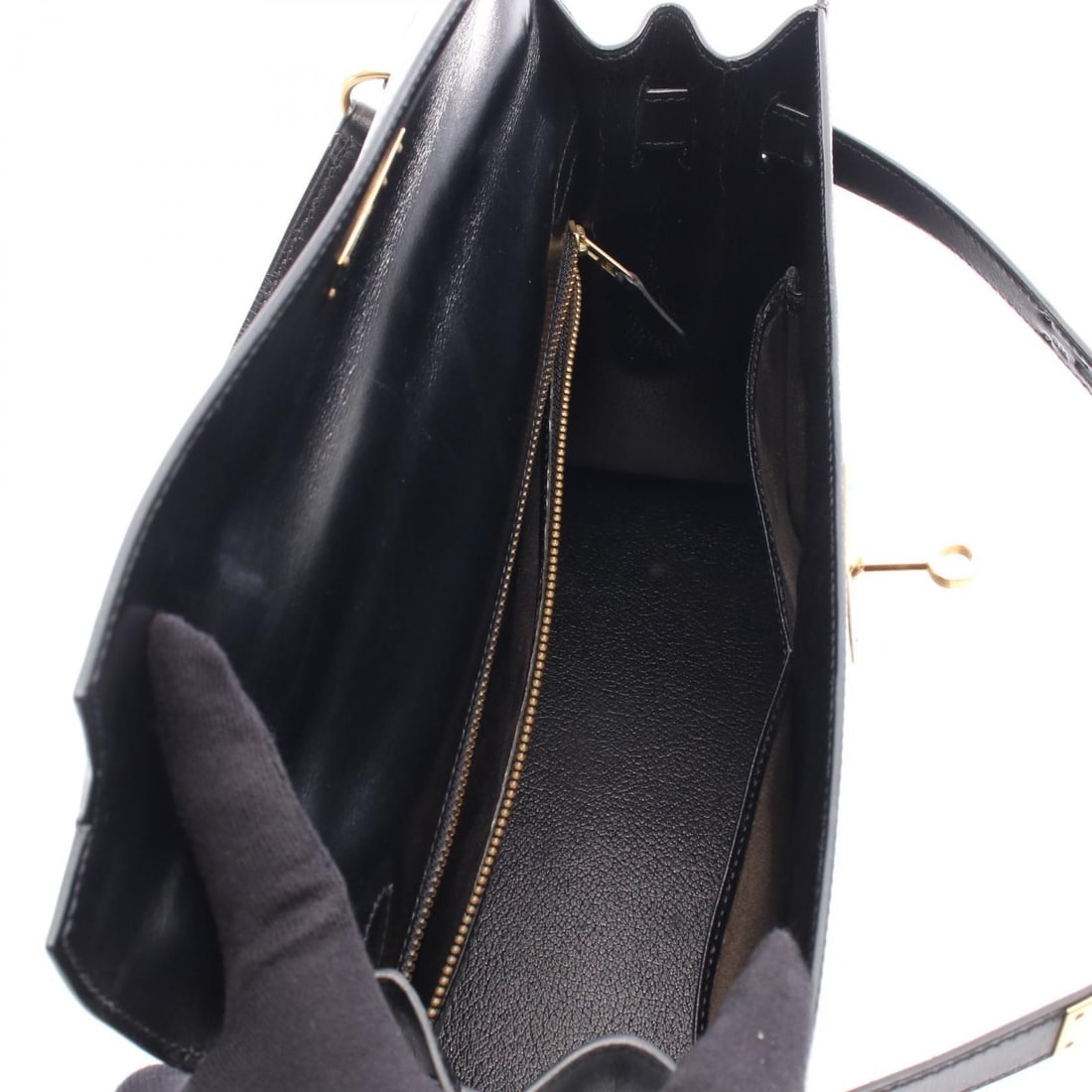 HermÃ¨s Black Calfskin Kelly 32 32 Handbag - 3