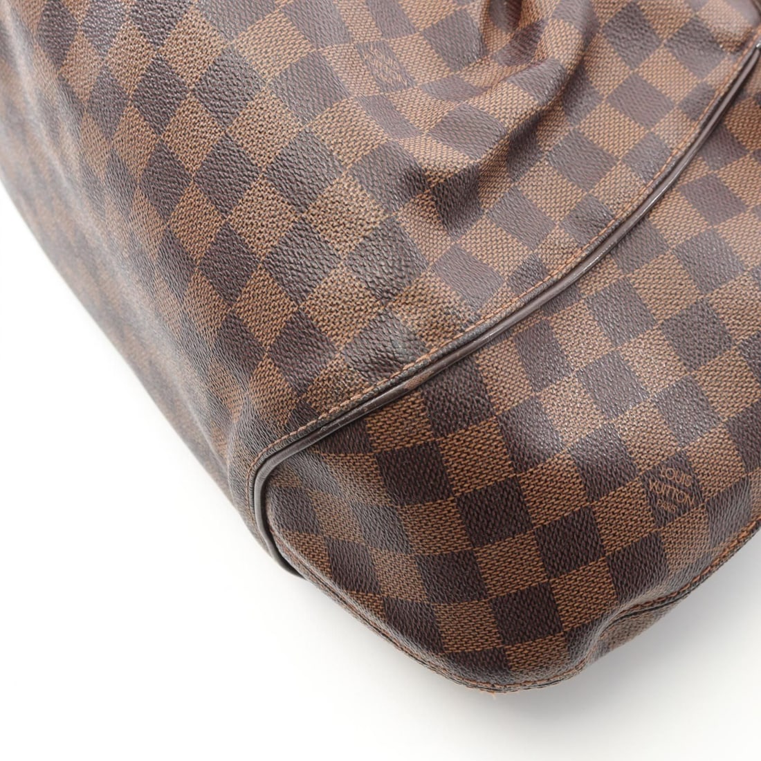 Louis Vuitton Handbag - 11