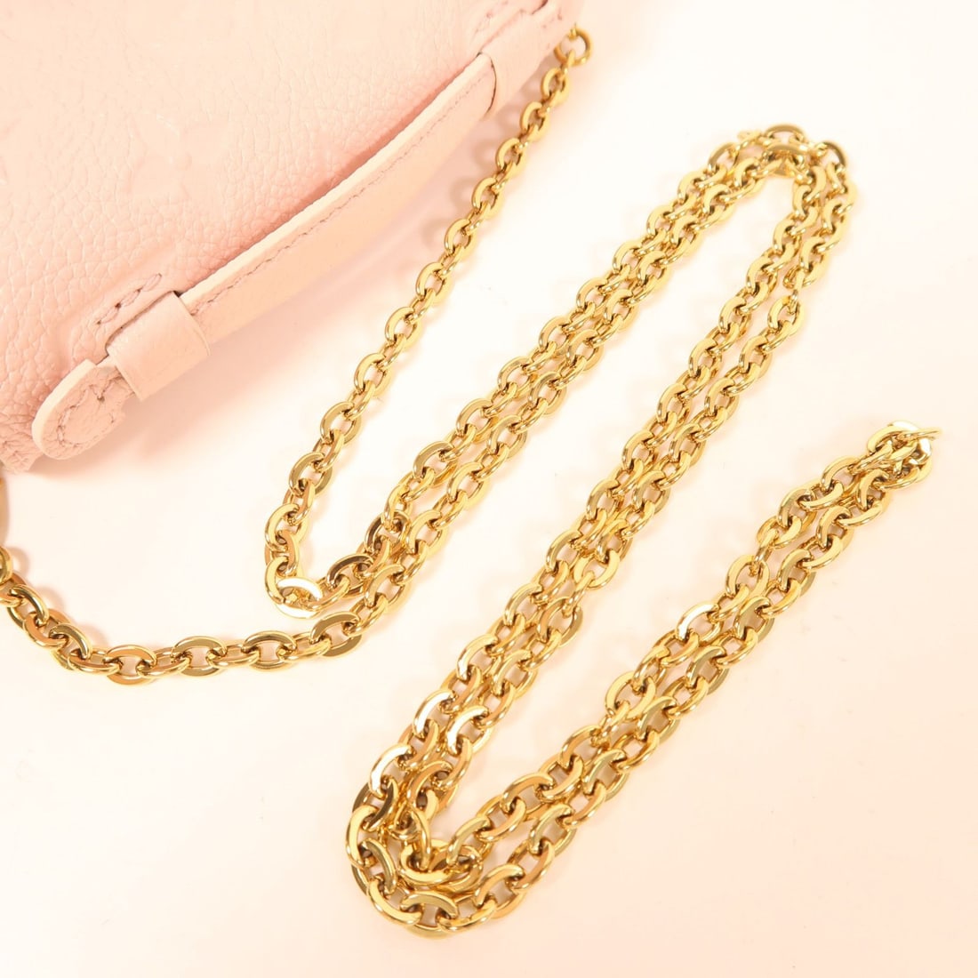 Louis Vuitton Handbag - 11