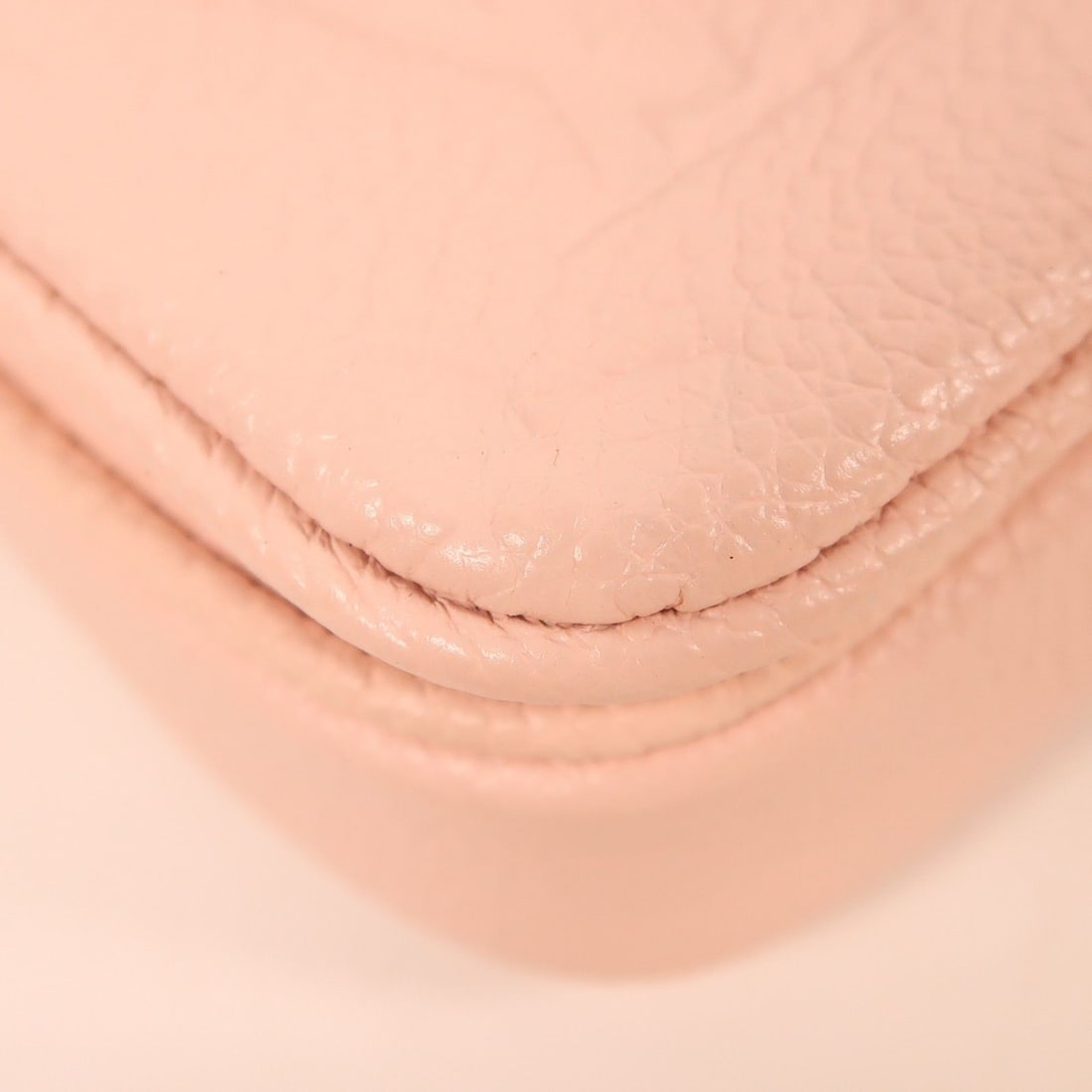 Louis Vuitton Handbag - 12