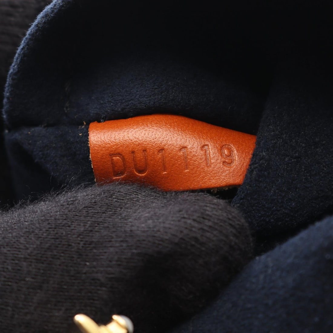 Louis Vuitton Handbag - 3