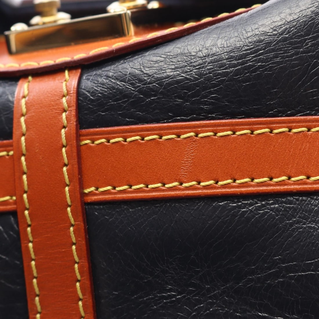 Louis Vuitton Handbag - 6