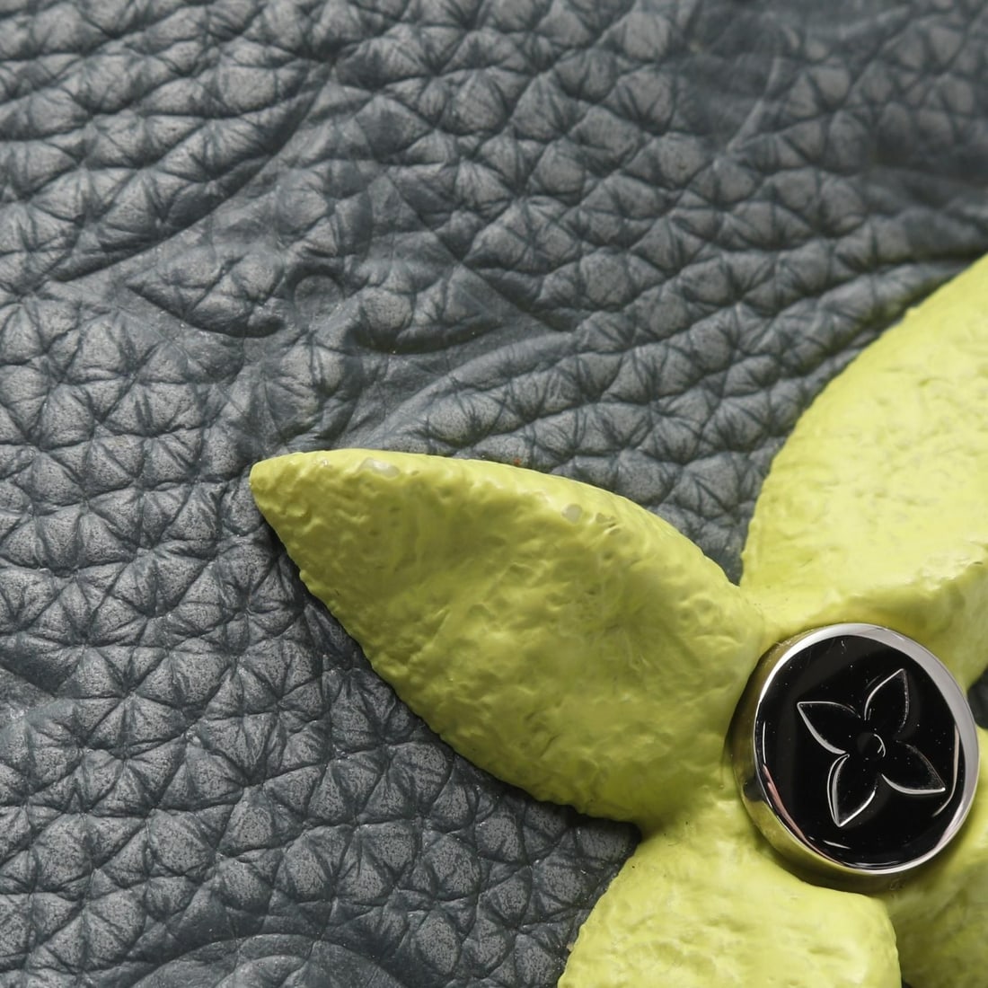 Louis Vuitton Handbag - 9