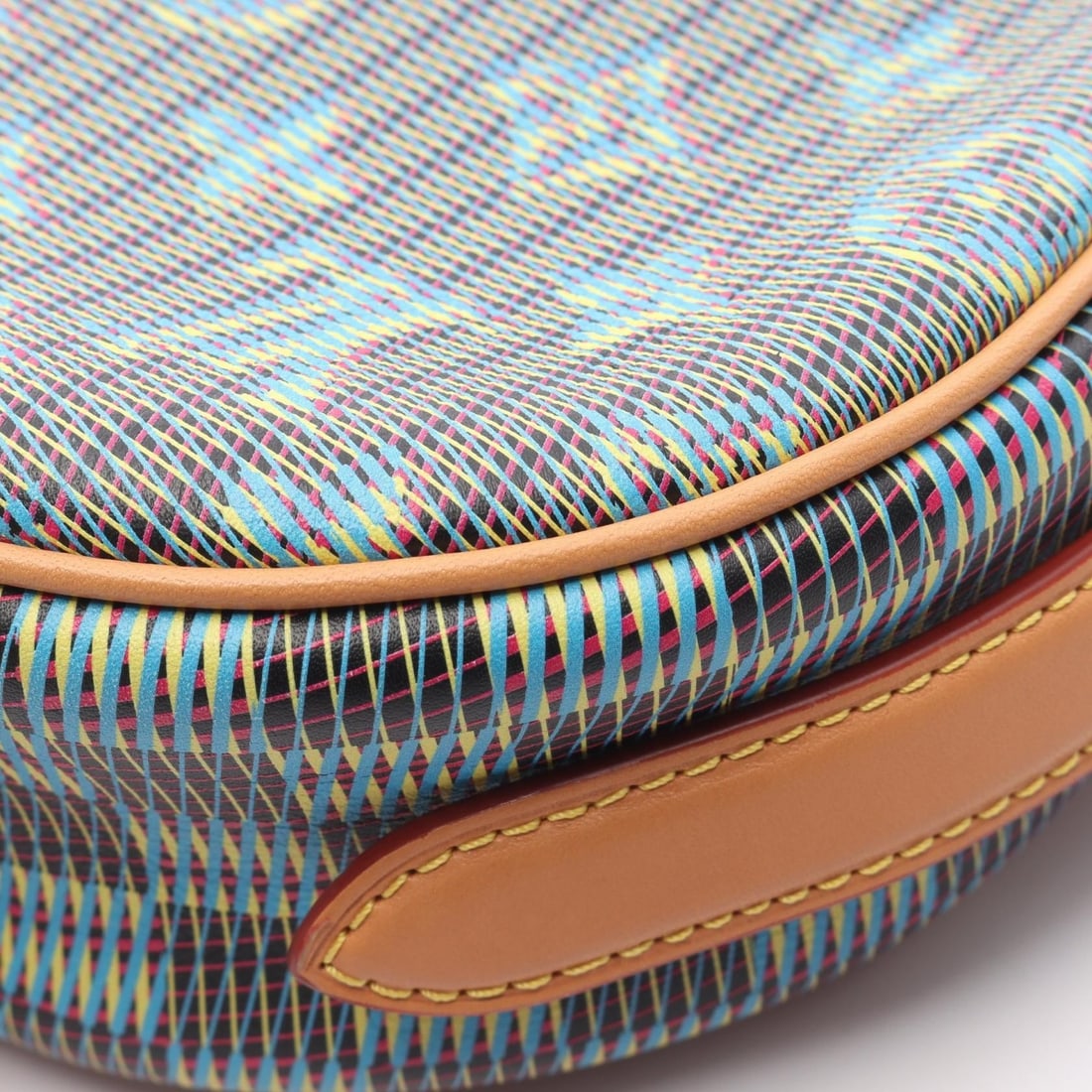 Louis Vuitton Handbag - 5