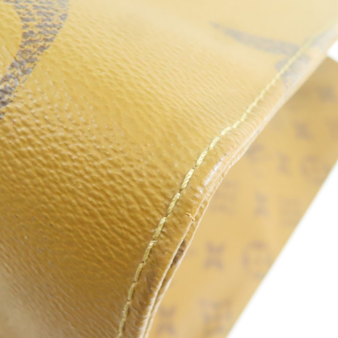 Louis Vuitton Handbag - 11