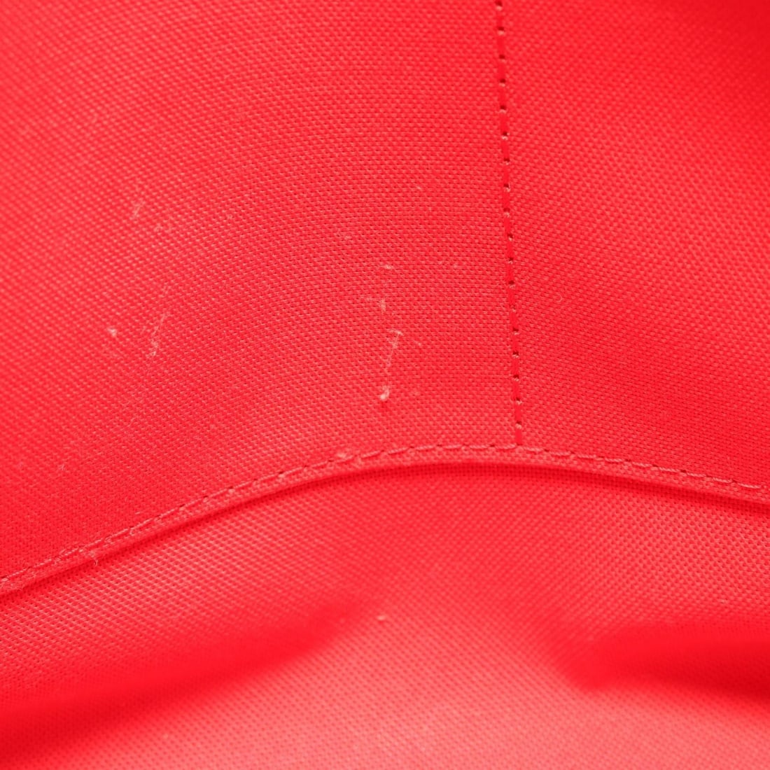 Louis Vuitton Handbag - 6