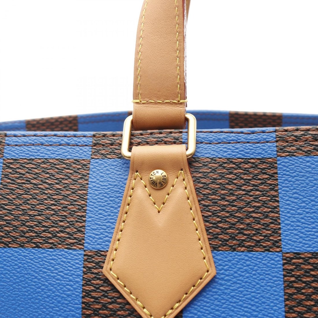 Louis Vuitton Handbag - 8