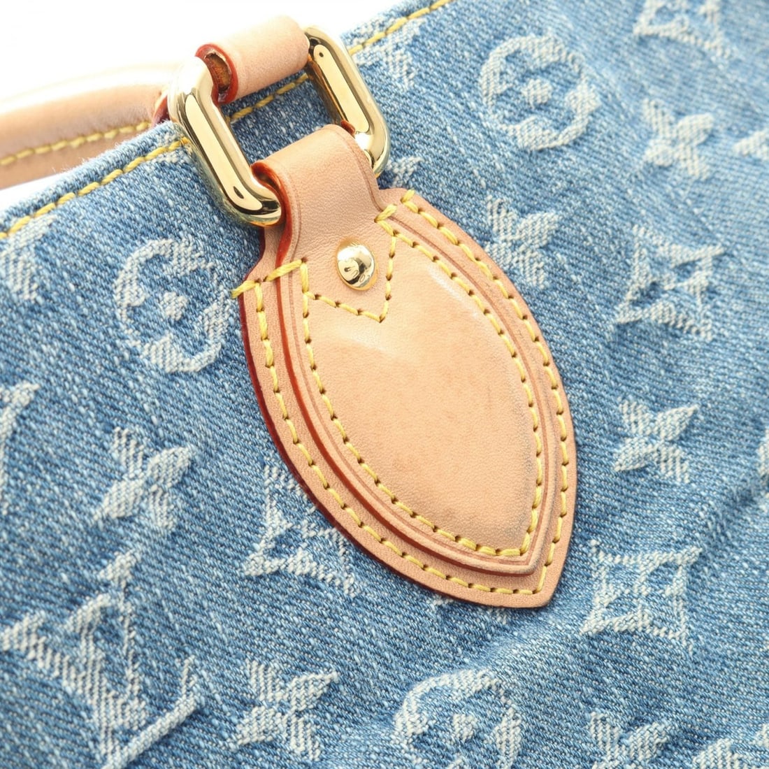 Louis Vuitton Handbag - 10