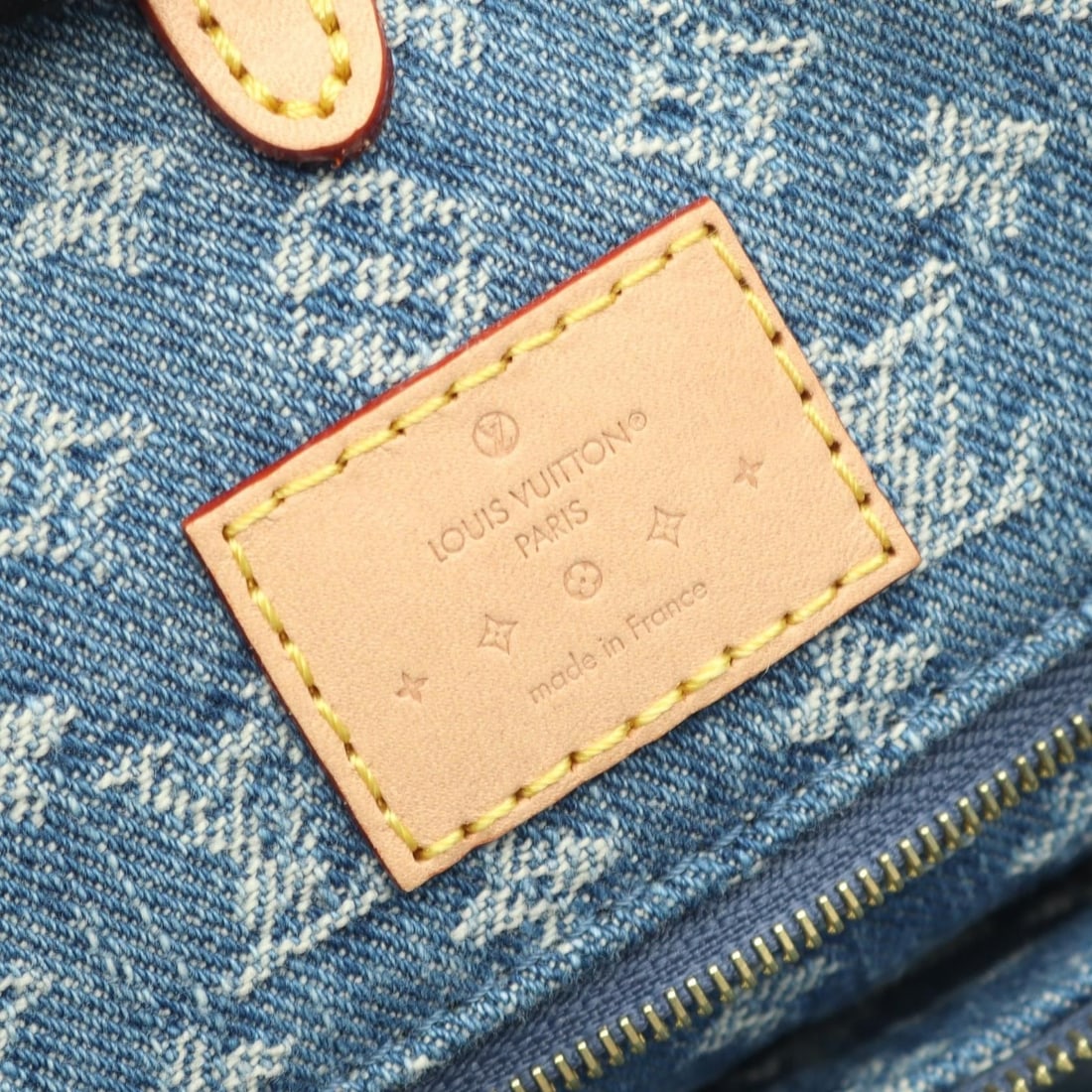 Louis Vuitton Handbag - 9