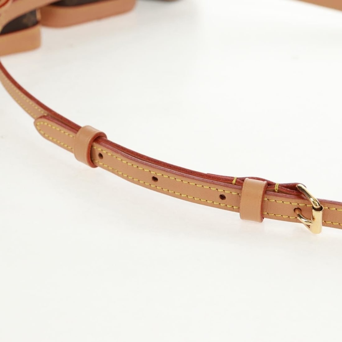 Louis Vuitton Handbag - 14