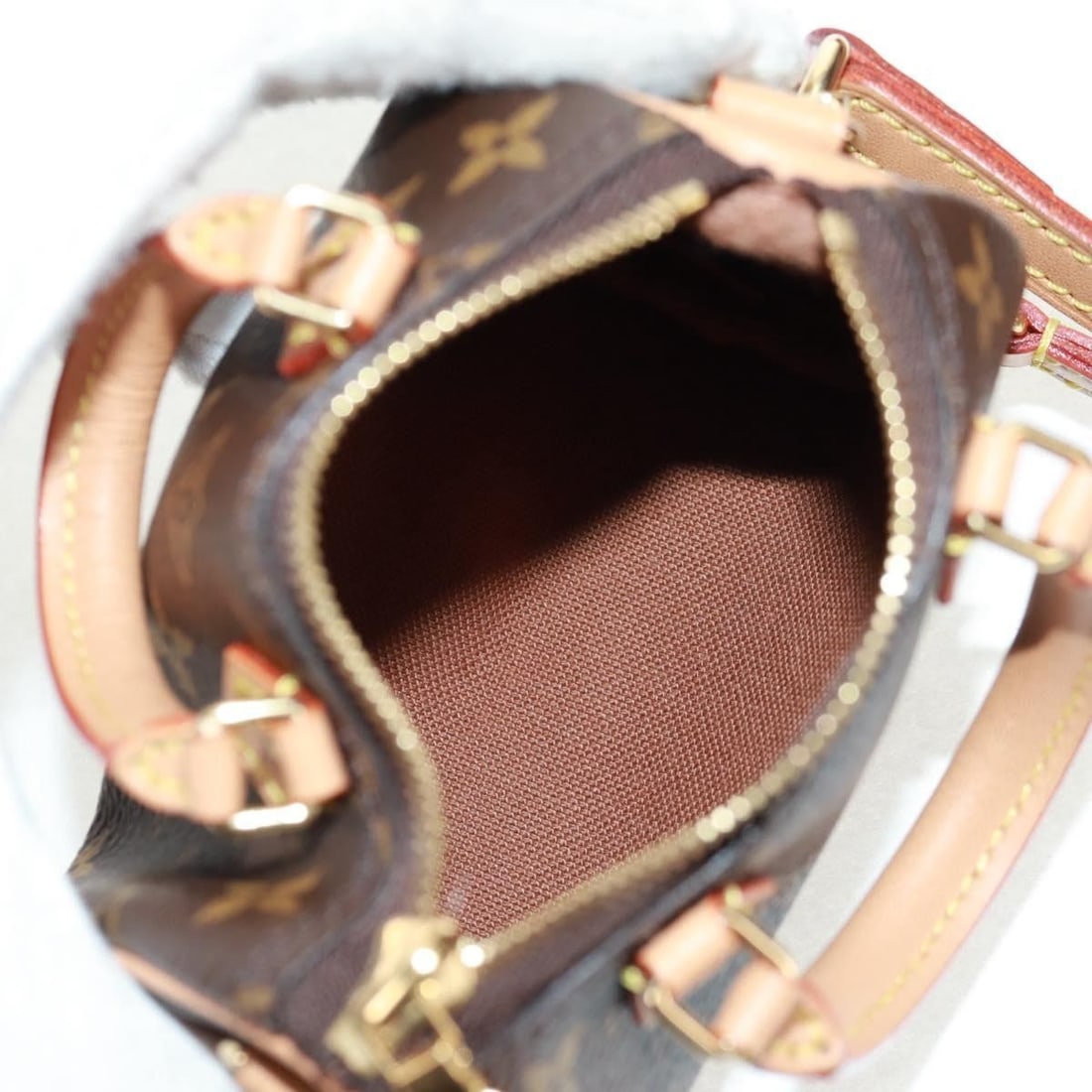 Louis Vuitton Handbag - 17