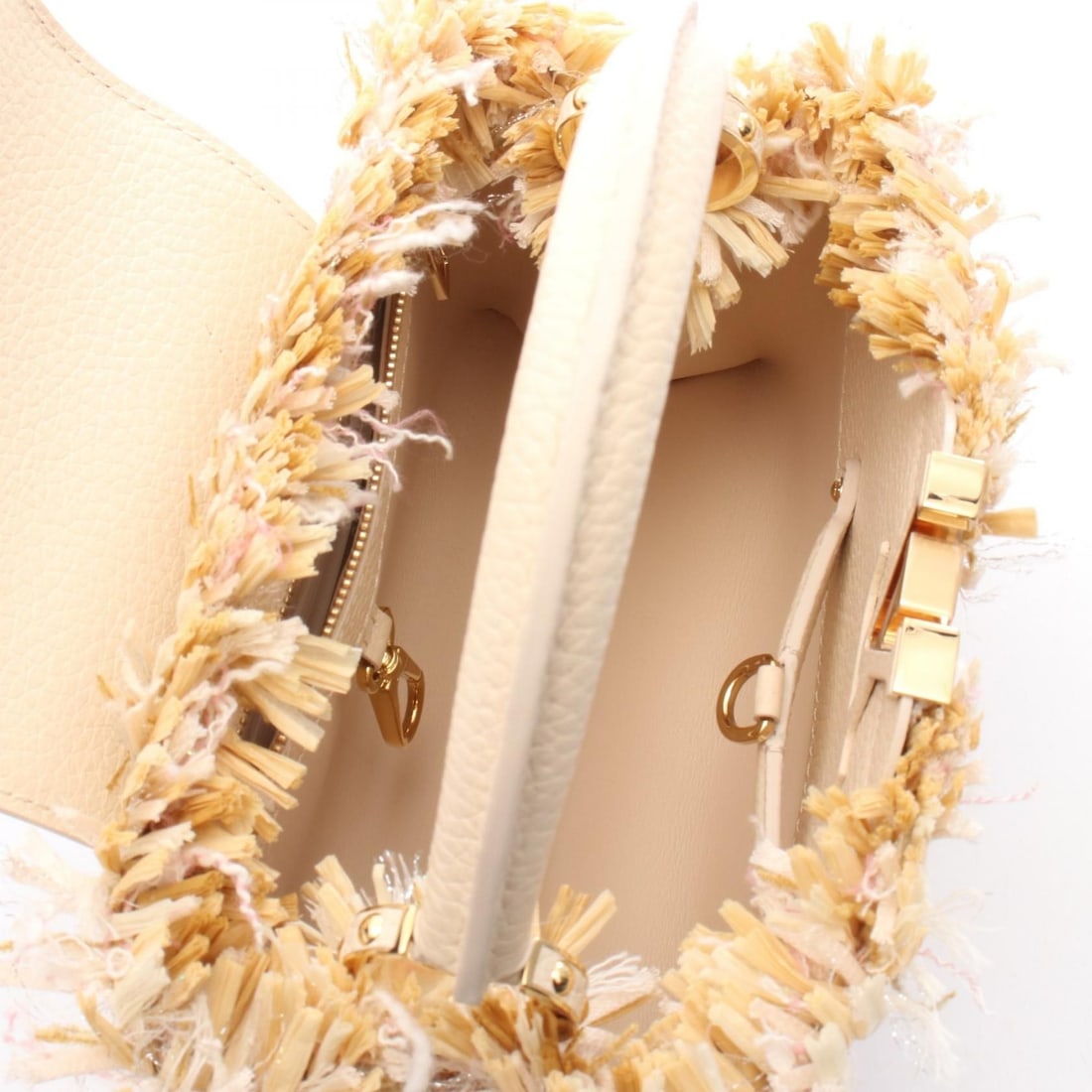 Louis Vuitton Handbag - 5