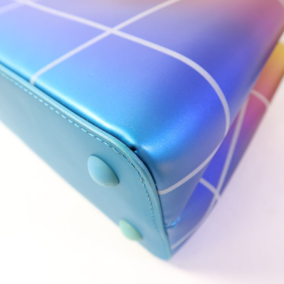 Louis Vuitton Handbag - 13