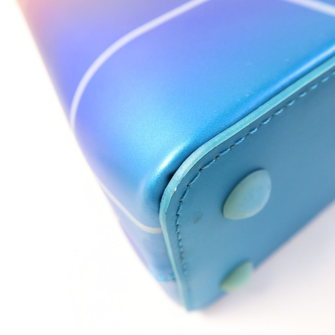 Louis Vuitton Handbag - 14