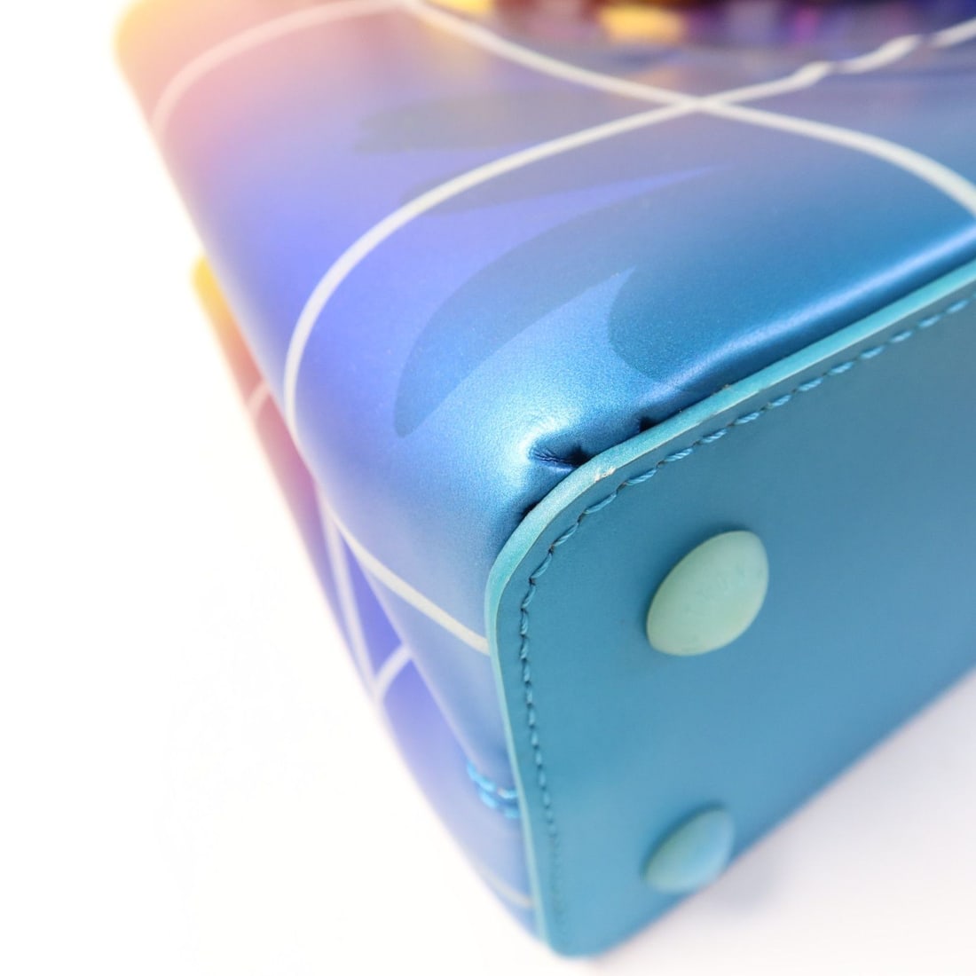 Louis Vuitton Handbag - 9