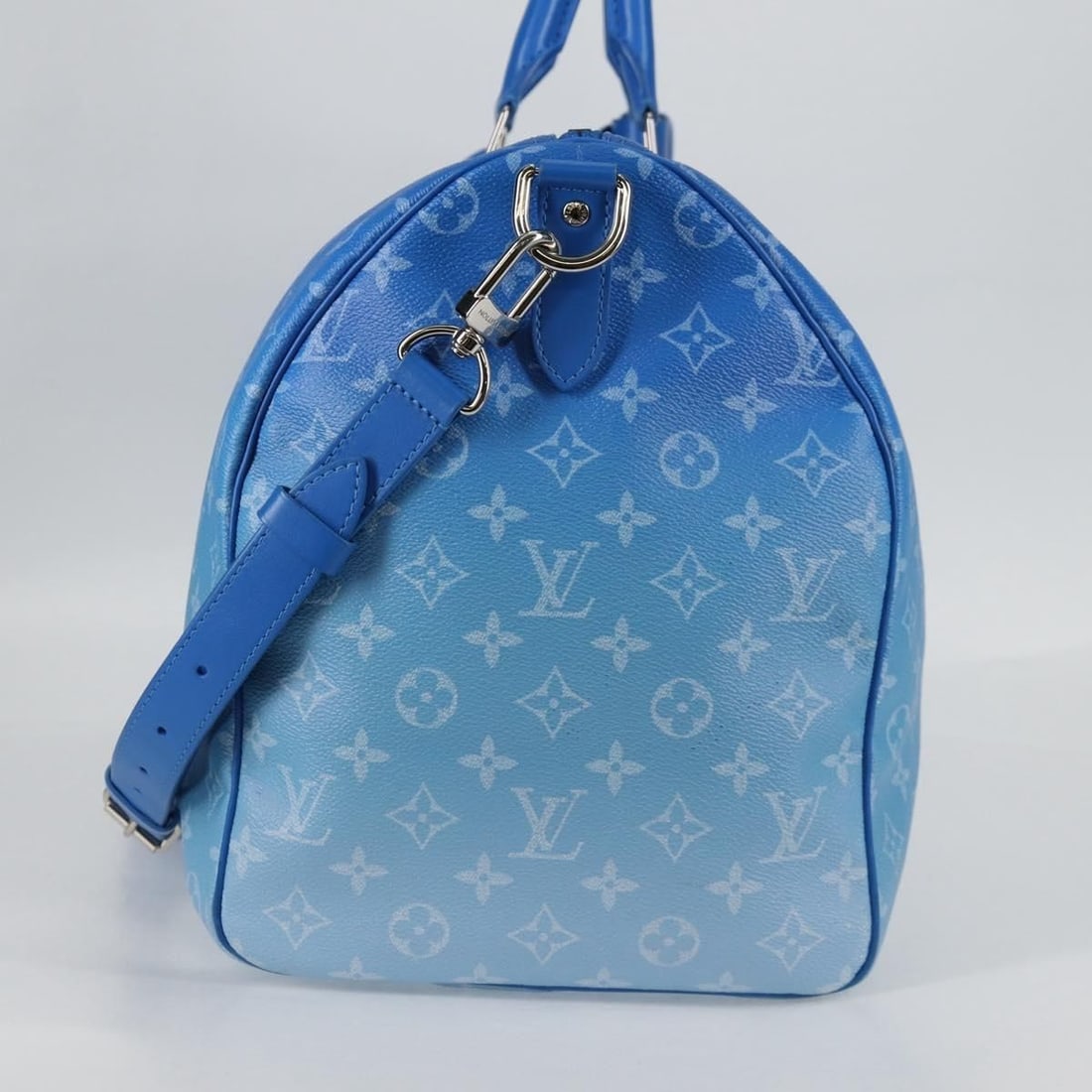 Louis Vuitton Handbag - 13