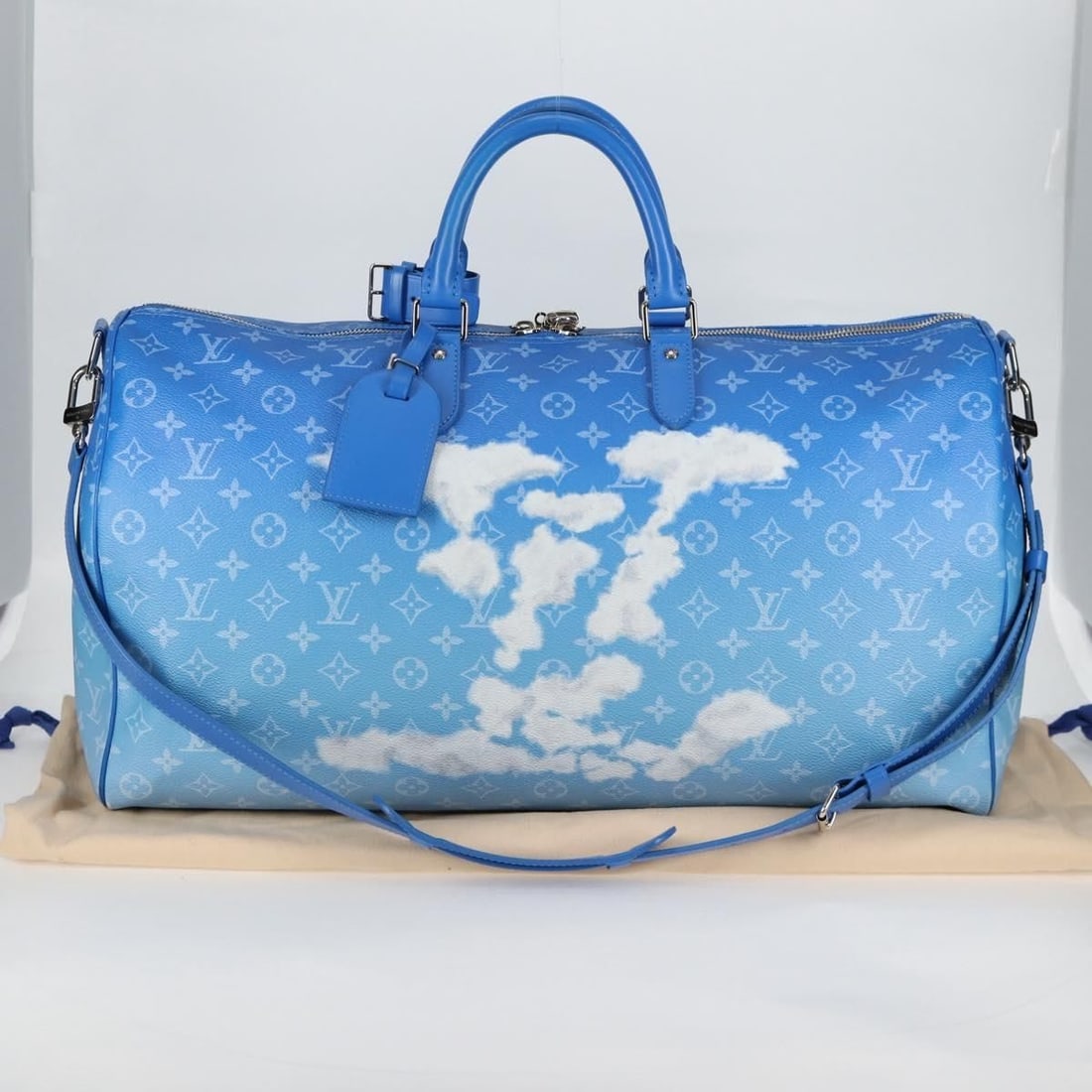 Louis Vuitton Handbag - 6