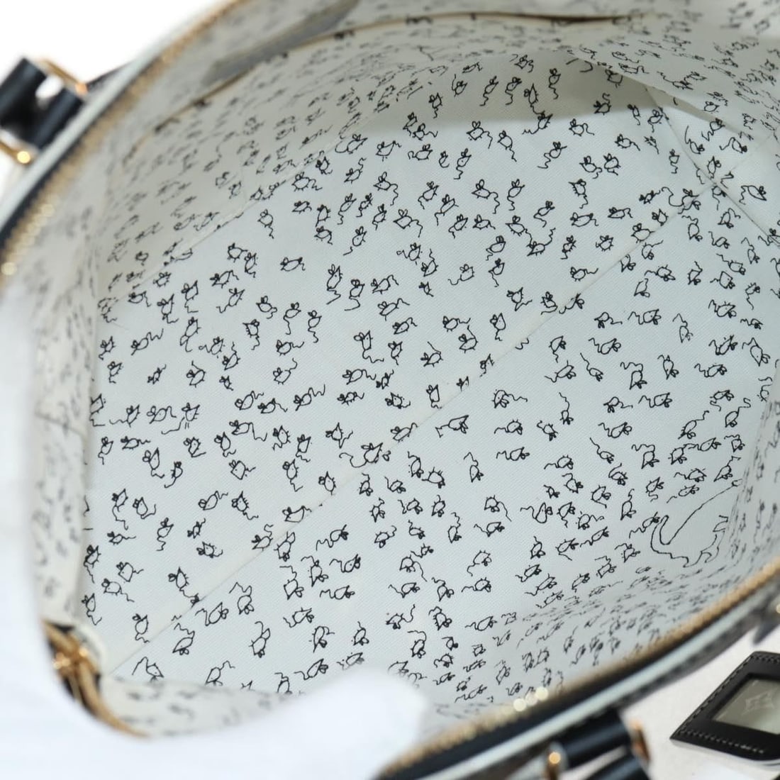 Louis Vuitton Handbag - 14