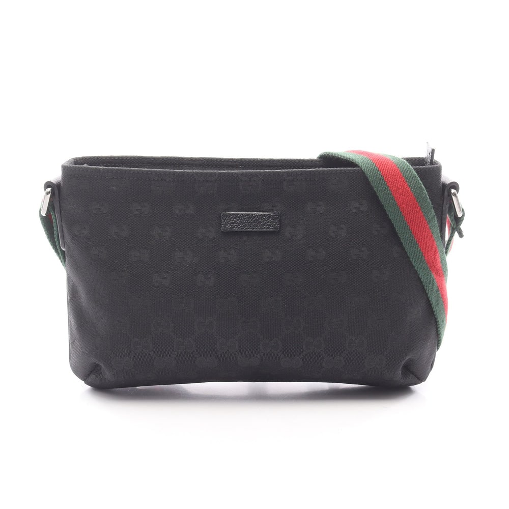 Gucci Sherry GG Canvas Bag: Gucci Sherry line GG canvas shoulder bag in black canvas and leather.