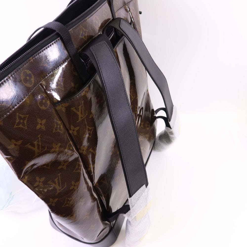 LV Zippen Tote Backpack - 9