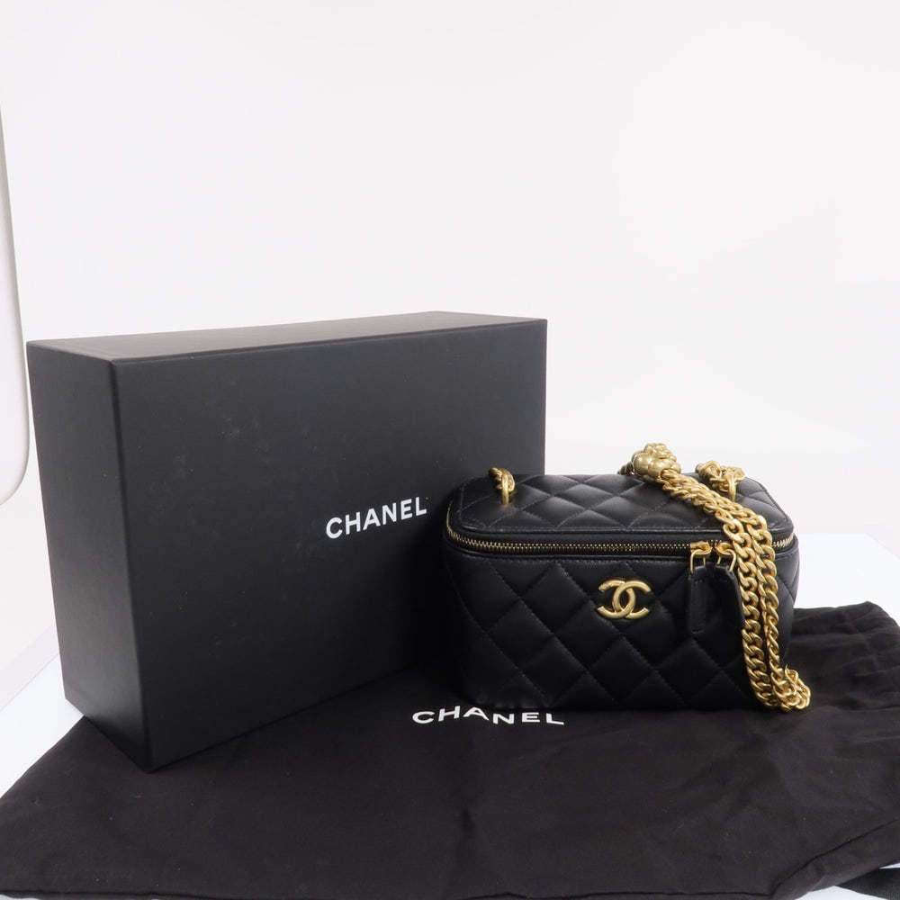 Chanel Vanity Case Chain Bag - 10