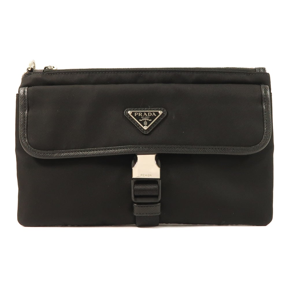 Prada Nylon Clutch Pouch Black: Black nylon clutch pouch. Includes guarantee. 24 x 15 x 1 cm.