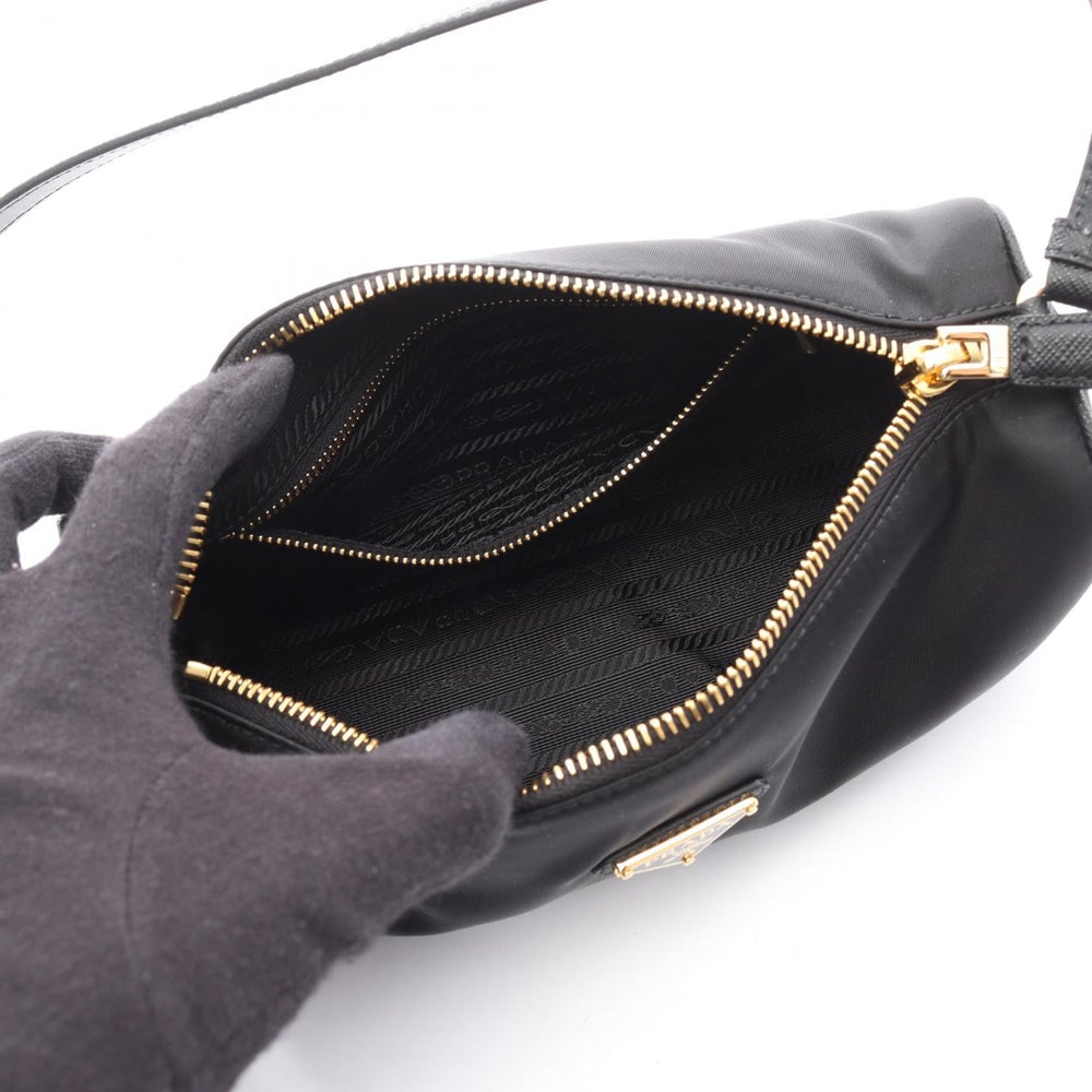 Prada Re-Nylon Pouch Black - 3