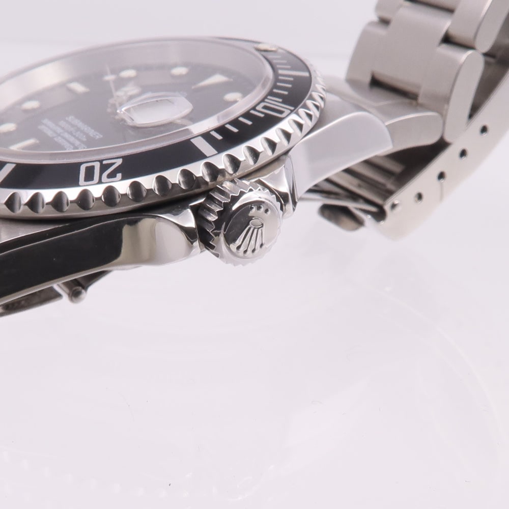 Rolex Submariner Date 16610LN Auto - 8