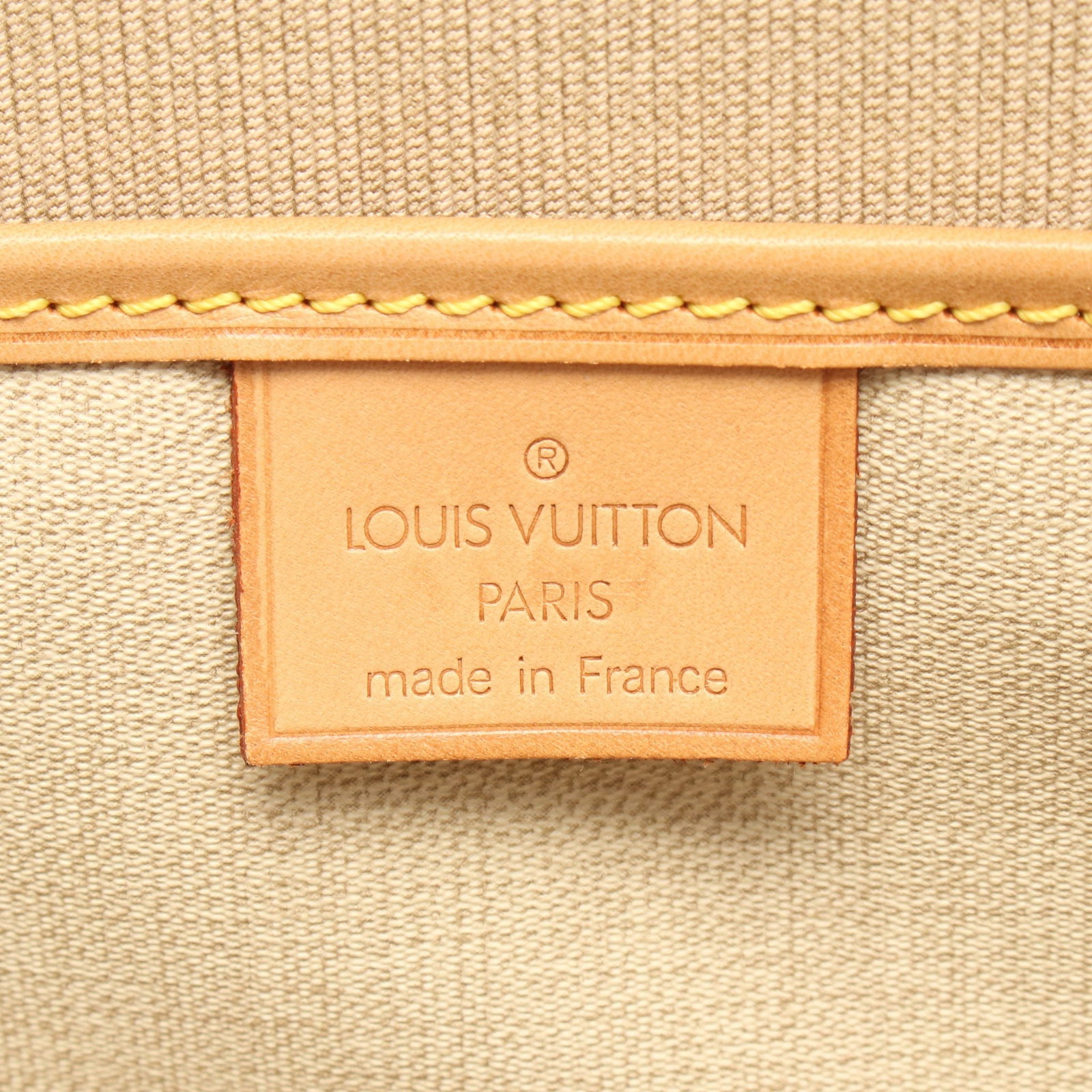 Louis Vuitton Excursion Monogram - 4