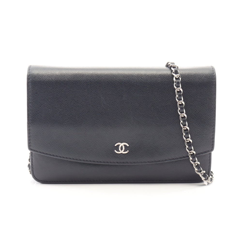 Chanel Chain Wallet Navy: Navy soft caviar chain wallet.