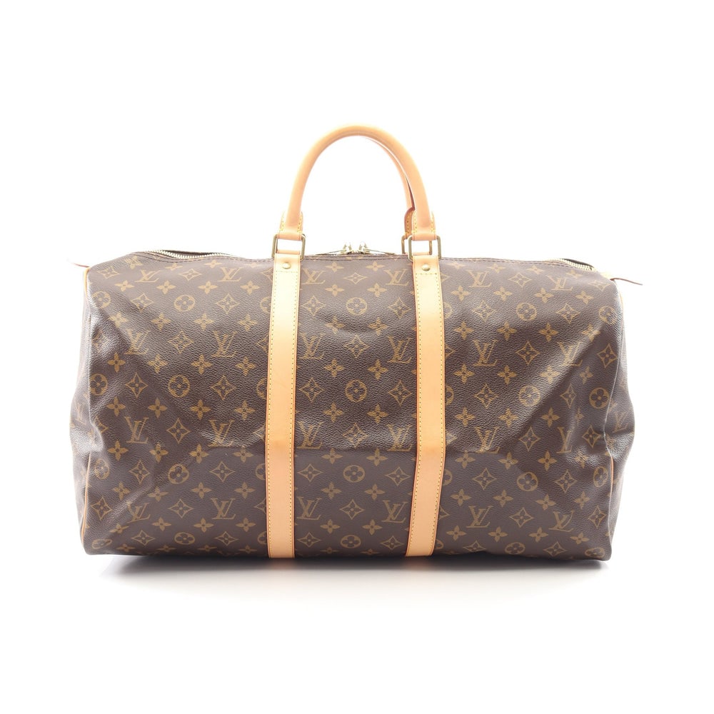 Louis Vuitton Keepall 50 Monogram: Keepall 50 boston bag in brown Monogram canvas. Size 51 x 28 x 21.5 cm.