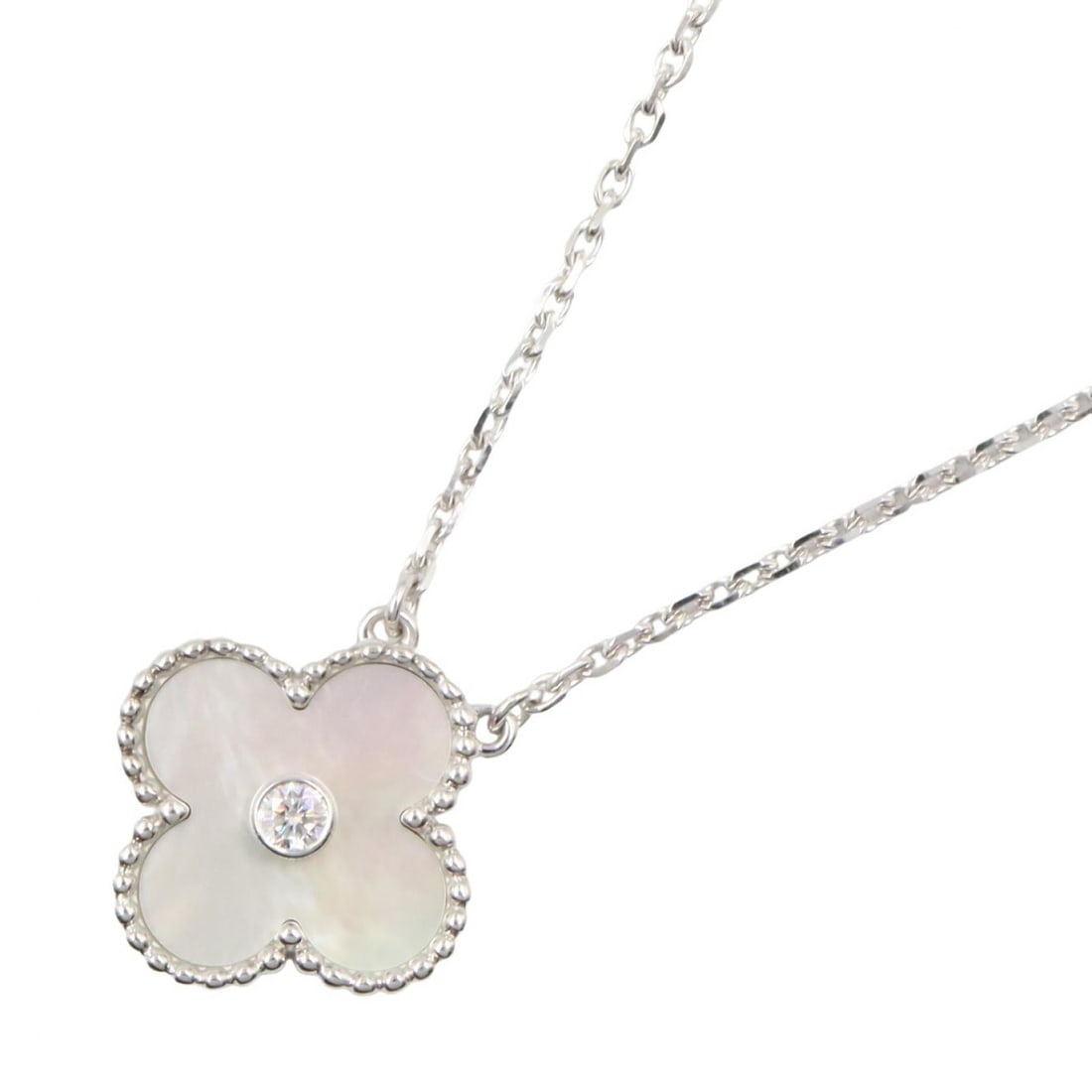 VCA Vintage Alhambra MOP 1PD WG: Vintage Alhambra necklace in K18 white gold with mother of pearl and 1 diamond.