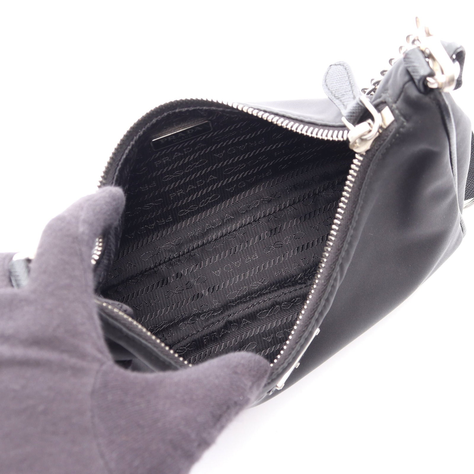 Prada Re-Edition 2005 Black - 3