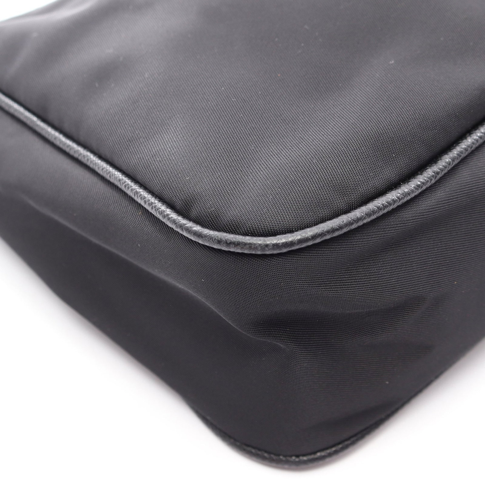 Prada Re-Edition 2005 Black - 6