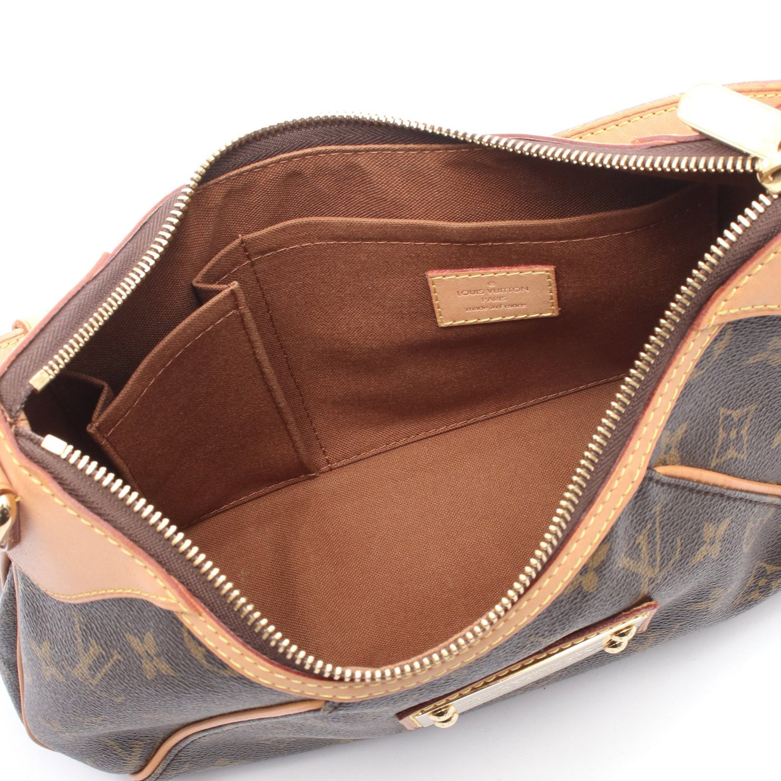 LV Thames GM Monogram Shoulder - 3