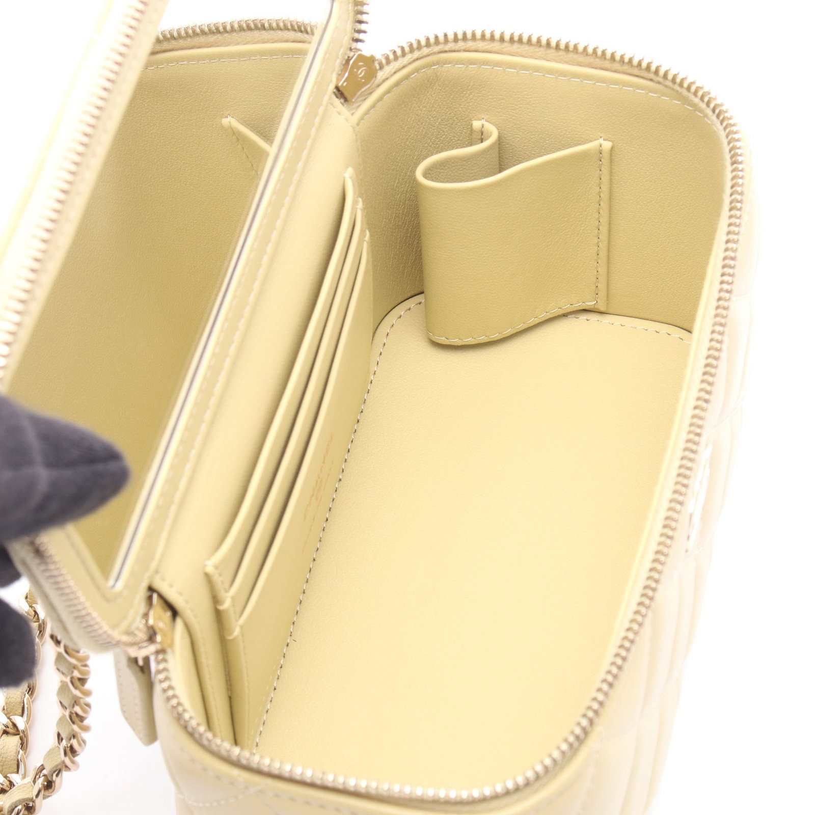 Chanel Vanity 2 Way Bag - 3