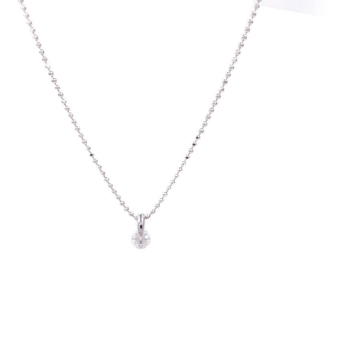 Diamond Necklace 18K White Gold: Diamond necklace in 18K white gold.